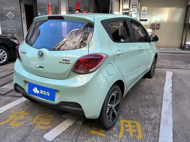 Changan Benben E-Star — Фото автомобиля 3