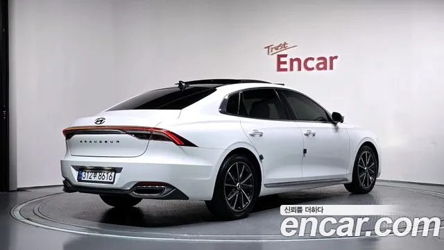 Hyundai Grandeur New — Фото автомобиля 2