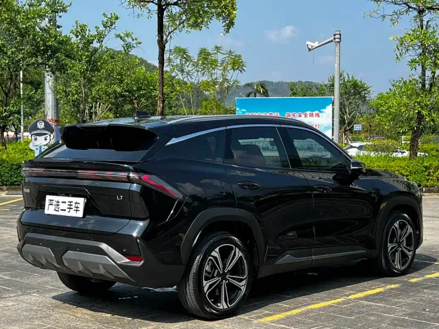 Geely Galaxy L7 — Фото автомобиля 7