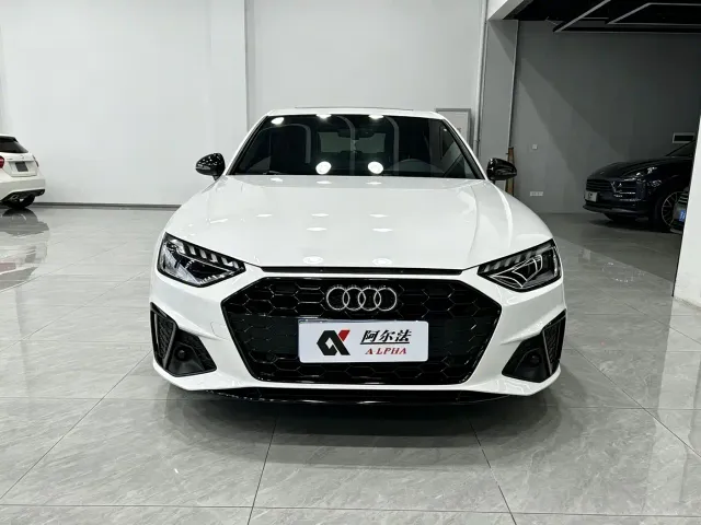 Audi A4L — Фото автомобиля 2