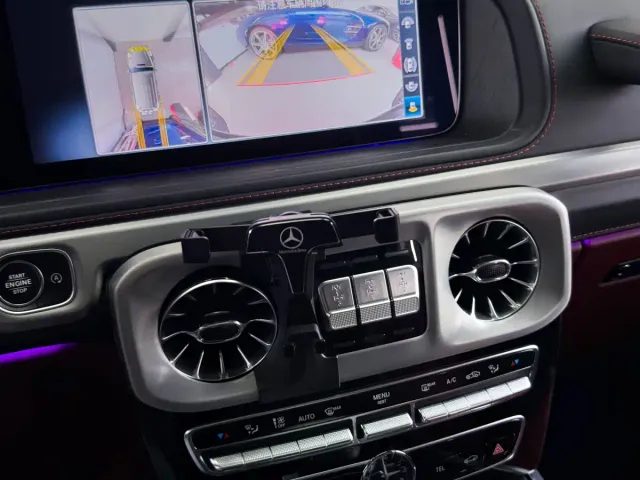 Mercedes-Benz G-Class — Фото автомобиля 18