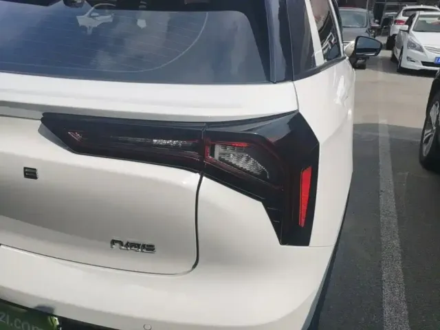 Geely Geometry E Firefly — Фото автомобиля 7