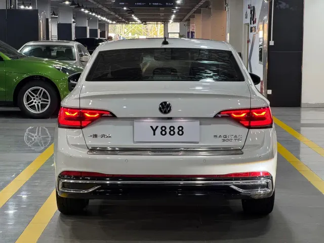 Volkswagen Sagitar — Фото автомобиля 6