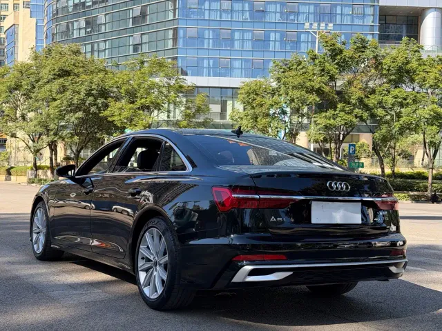 Audi A6L — Фото автомобиля 6