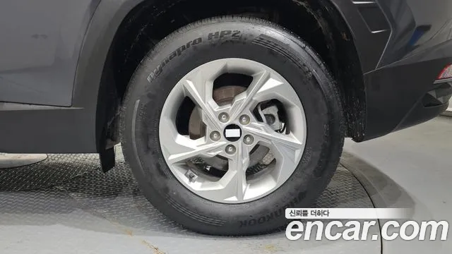 Hyundai Tucson Tucson (NX4) Дизель 2.0 4WD — Фото автомобиля 20