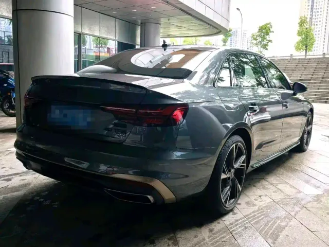 Audi A4L — Фото автомобиля 7