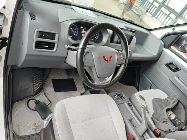 Wuling Yangguang — Фото автомобиля 9