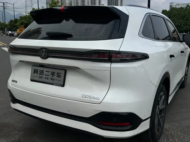 Changan CS75 Plus — Фото автомобиля 28