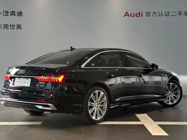 Audi A6L — Фото автомобиля 5