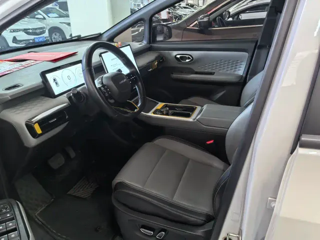 GAC Aion Y — Фото автомобиля 6
