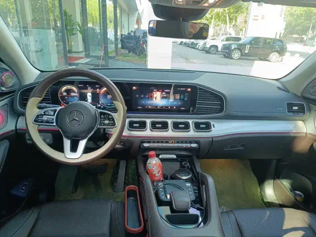 Mercedes-Benz GLE-Class — Фото автомобиля 5