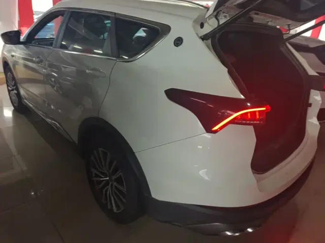 Jetour X70 Plus — Фото автомобиля 4