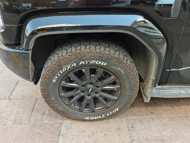 BYD FangChengBao Leopard 5 — Фото автомобиля 6