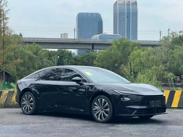 Toyota BoZhi 7 — Фото автомобиля 3