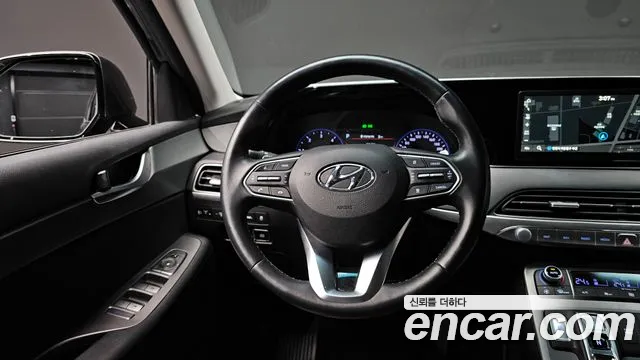 Hyundai Palisade Palisade Дизель 2.2 2WD — Фото автомобиля 13