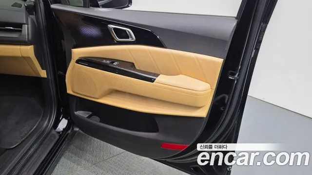 Kia Canival Carnival 4 поколение Дизель 9 мест Signature — Фото автомобиля 24