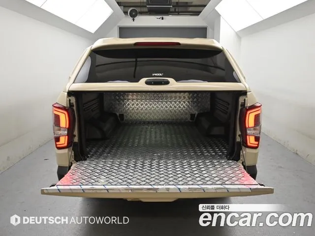 KG_Mobility_Ssangyong Rexton Новый Rexton Sport Khan Дизель 2.2 4WD — Фото автомобиля 19