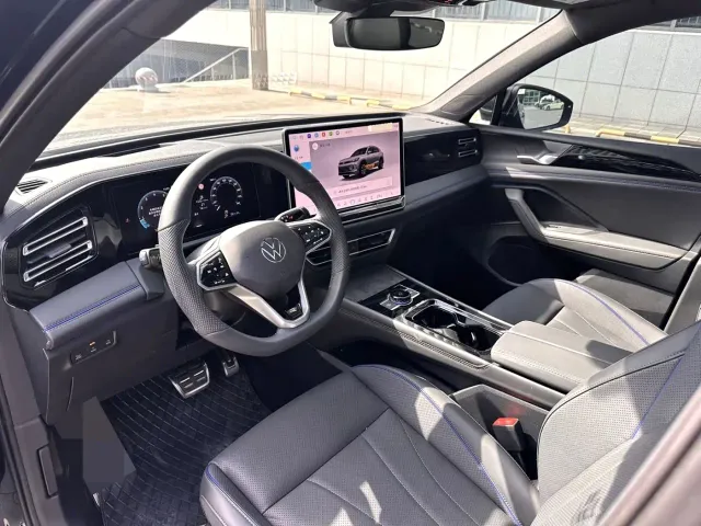 Volkswagen Tiguan L — Фото автомобиля 4