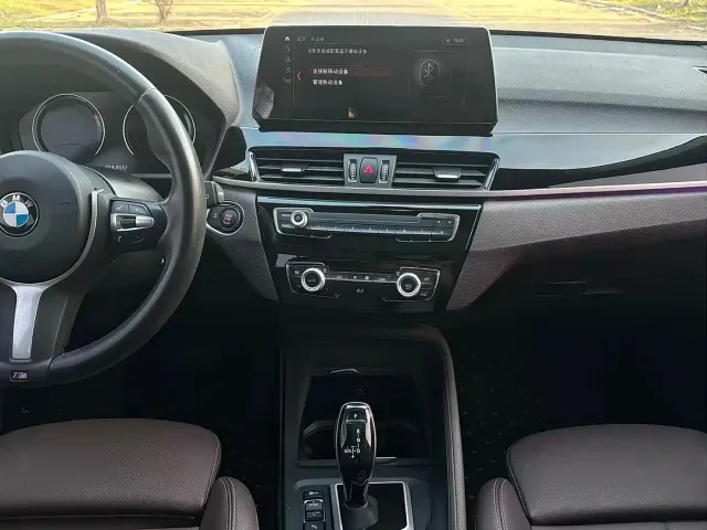 BMW X1 — Фото автомобиля 13