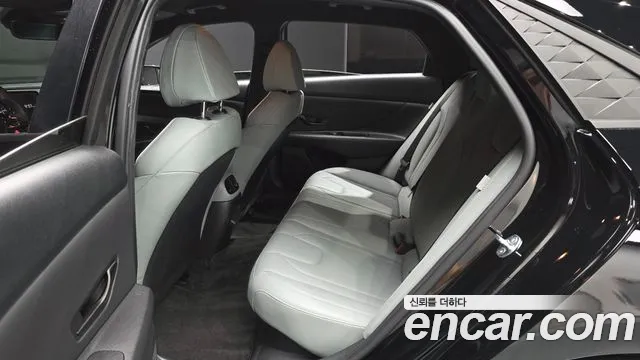 Hyundai AVANTE Modern — Фото автомобиля 11