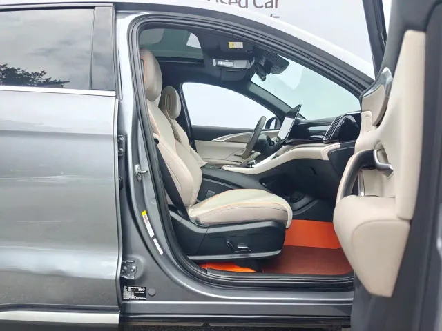 BYD Song Pro — Фото автомобиля 10