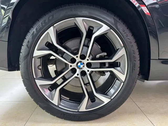 BMW X5 — Фото автомобиля 29