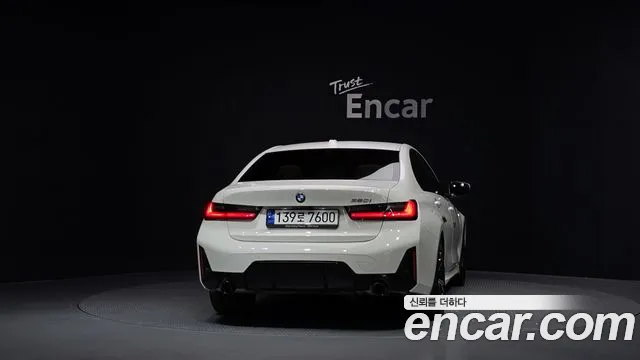BMW 3 Series — Фото автомобиля 4
