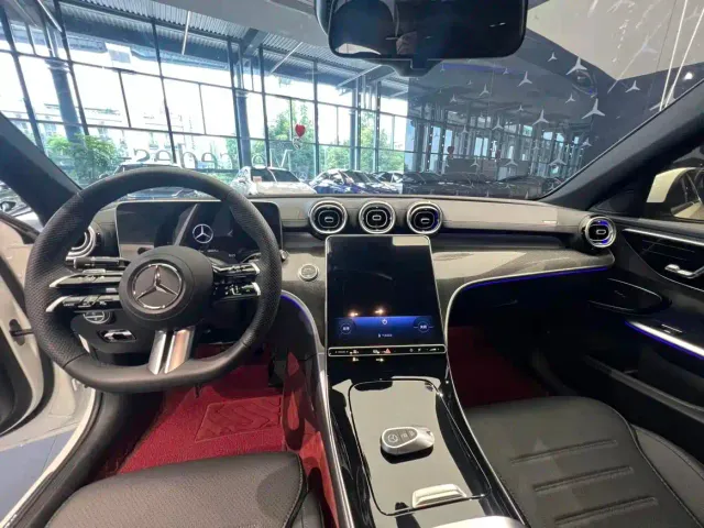 Mercedes-Benz C-Class — Фото автомобиля 17