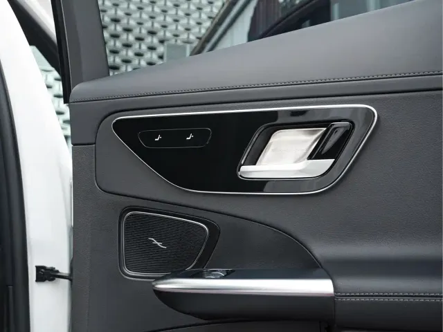 Mercedes-Benz C-Class — Фото автомобиля 26