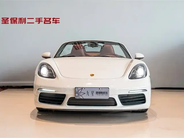 Porsche 718 — Фото автомобиля 2