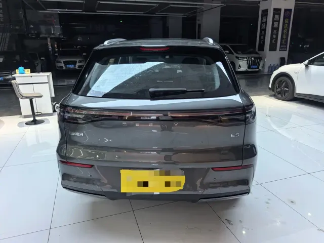 Geely Galaxy E5 — Фото автомобиля 18