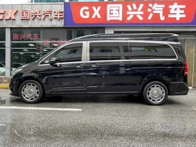 Mercedes-Benz V-Class — Фото автомобиля 27