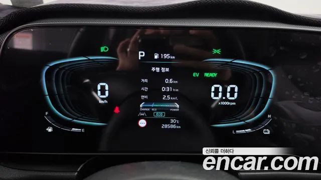 Kia Niro The All New Niro — Фото автомобиля 8