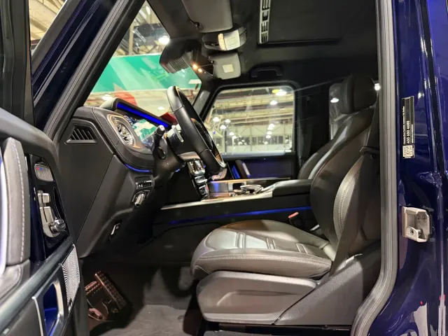 Mercedes-Benz G-Class — Фото автомобиля 12