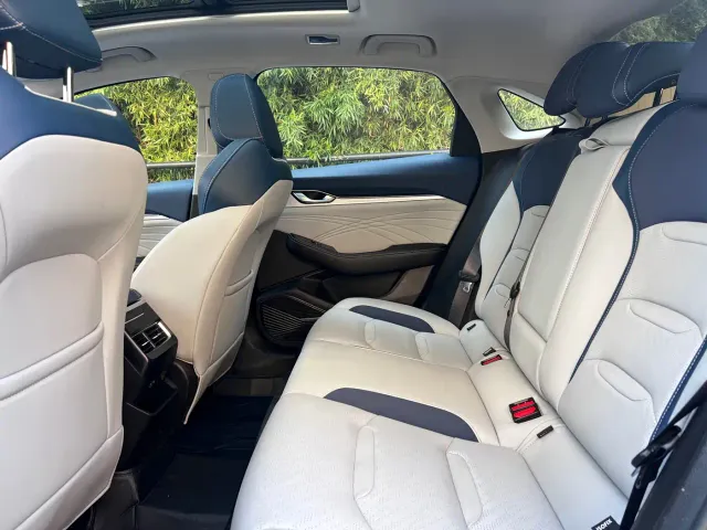 Geely Xingrui — Фото автомобиля 10