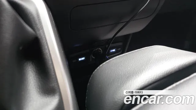 Hyundai Staria Staria Карго 3 места — Фото автомобиля 29