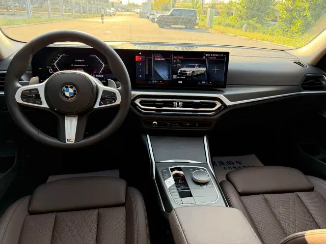 BMW 3 Series — Фото автомобиля 9