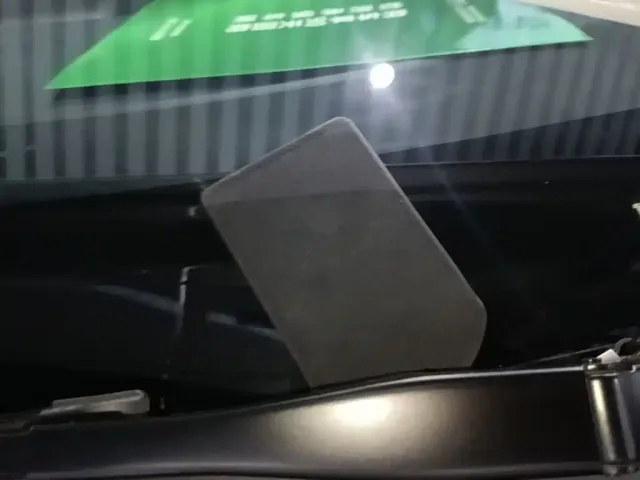 Tesla Model Y — Фото автомобиля 8