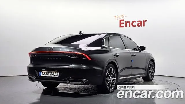 Hyundai Grandeur New — Фото автомобиля 2