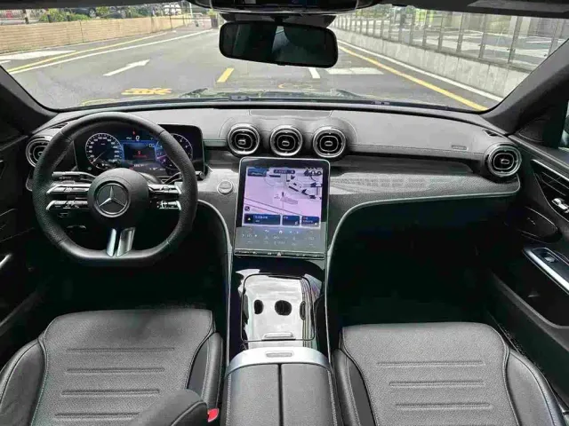 Mercedes-Benz C-Class — Фото автомобиля 7