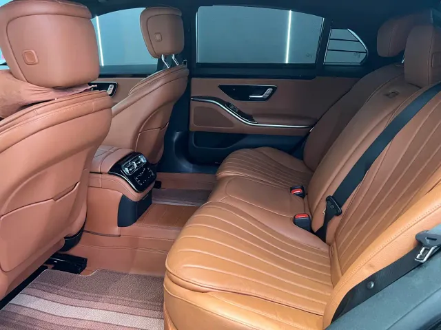 Mercedes-Benz S-Class — Фото автомобиля 6