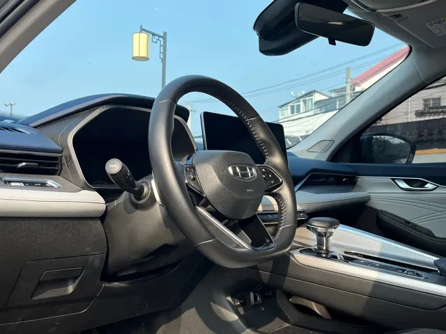 Geely Xingrui — Фото автомобиля 7