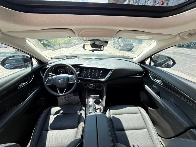 Buick Envision S — Фото автомобиля 11