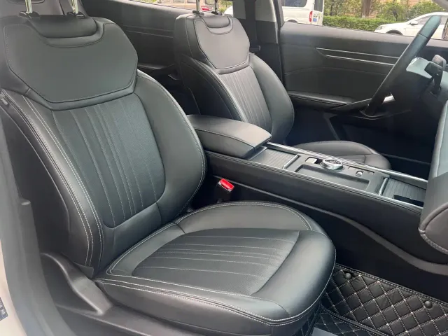 Ford Mondeo — Фото автомобиля 30