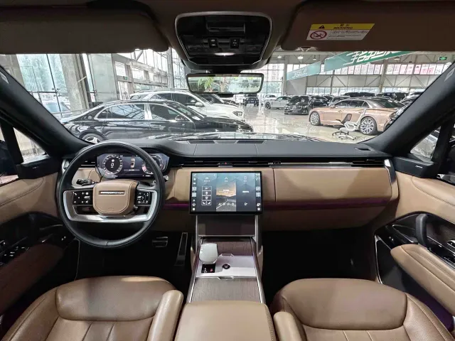 Land Rover Range Rover — Фото автомобиля 15