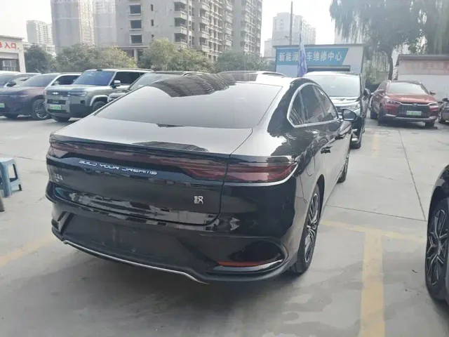 BYD Han — Фото автомобиля 6
