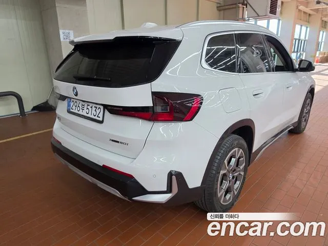 BMW X1 U11 — Фото автомобиля 3