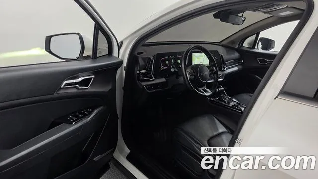 Kia Sportage Sportage 5-е поколение Бензин 1.6 турбо 2WD — Фото автомобиля 9