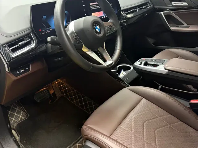 BMW X1 — Фото автомобиля 17