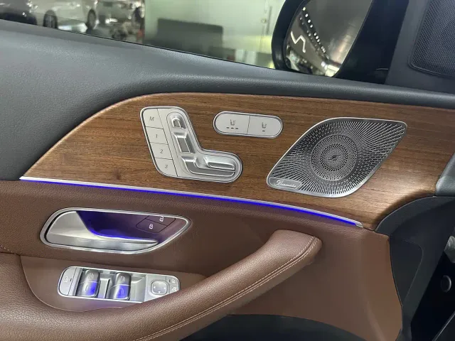 Mercedes-Benz GLE-Class — Фото автомобиля 9